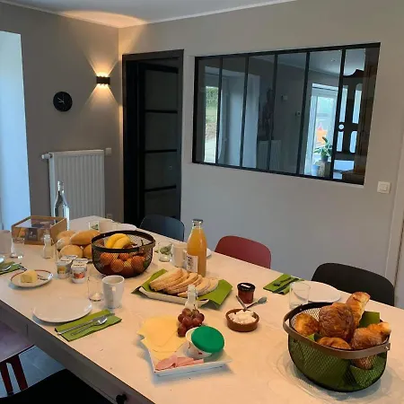 Sensup A 5min De Pairi Daiza Bed and breakfast