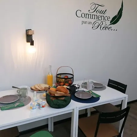 Sensup à 5min De Pairi Daiza Couette-café 3*
