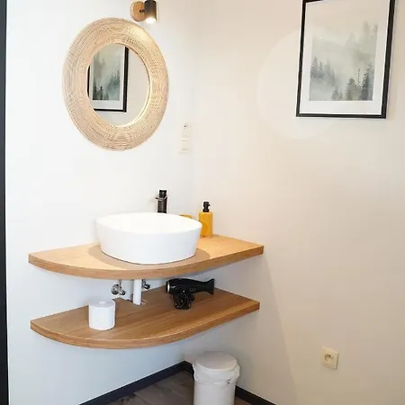 Bed & Breakfast Sensup A 5min De Pairi Daiza 3*