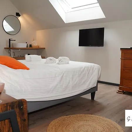 Sensup A 5min De Pairi Daiza Bed and breakfast
