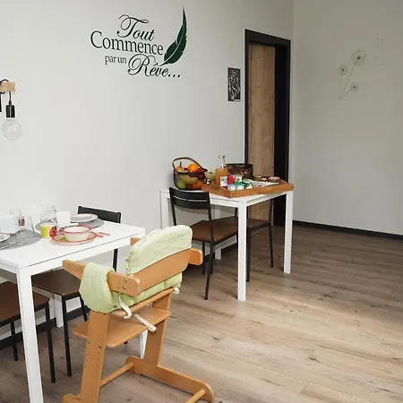 Sensup A 5min De Pairi Daiza 3* بروغيليتي