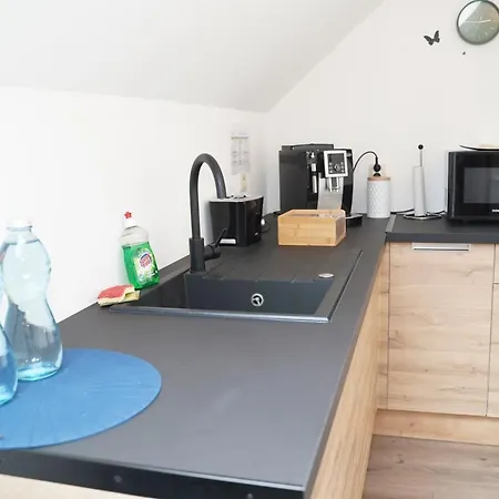 Sensup A 5min De Pairi Daiza Bed and breakfast