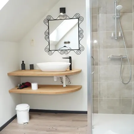 Sensup A 5min De Pairi Daiza