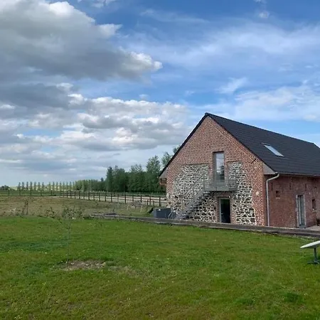 Sensup A 5min De Pairi Daiza Bed & Breakfast