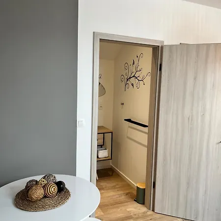 Sensup A 5min De Pairi Daiza