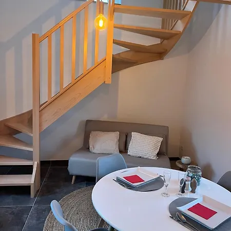 Sensup A 5min De Pairi Daiza Bed and breakfast *