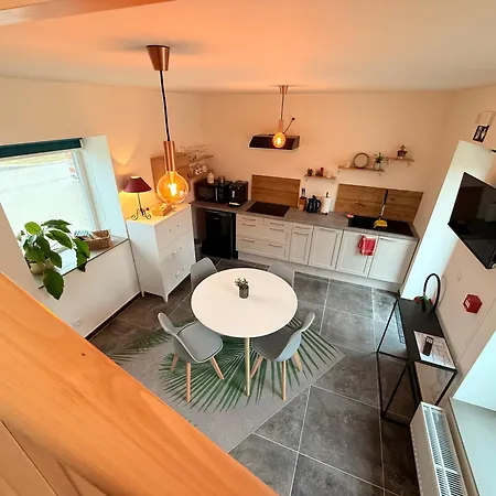 Sensup A 5min De Pairi Daiza 3* Brugelette