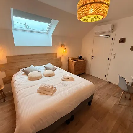 Sensup A 5min De Pairi Daiza Bed & Breakfast Brugelette
