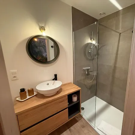 Bed & Breakfast Sensup A 5min De Pairi Daiza 3*