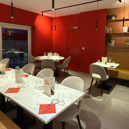 住宿加早餐酒店 Sensup A 5min De Pairi Daiza 3*